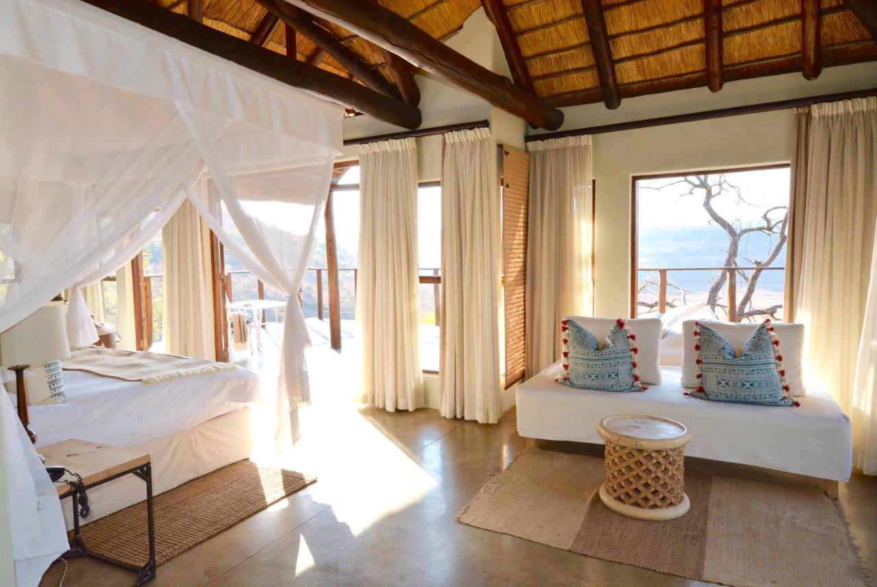 Esiweni Luxury Safari Lodge Ladysmith Exterior photo